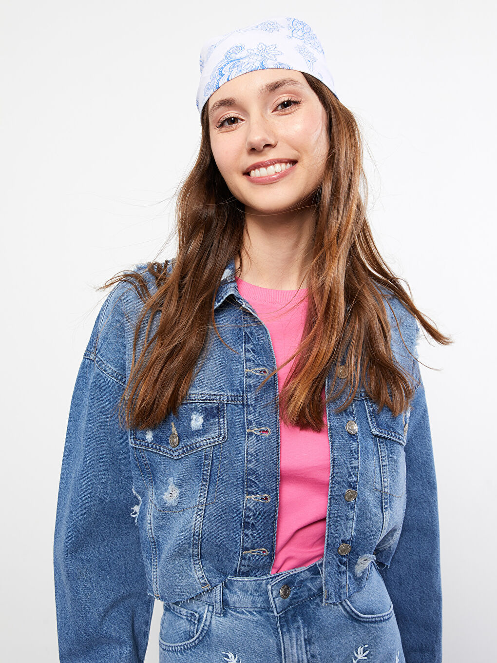 Әйелдерге арналған ұзын жең жағалы қалталы джинс күртеше-2