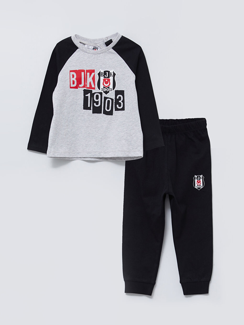 Beyaz Bisiklet Yaka Uzun Kollu Beşiktaş Baskılı Pamuklu Erkek Bebek Taraftar Pijama Takım