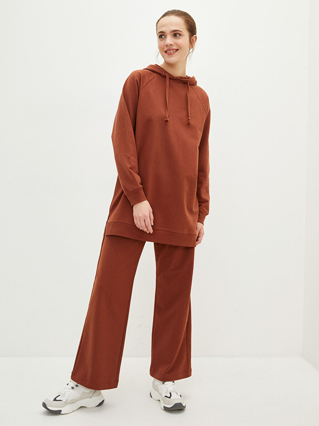 تونيك سويتشيرت واسع كم طويل سادة بكابوش للسيدات-4