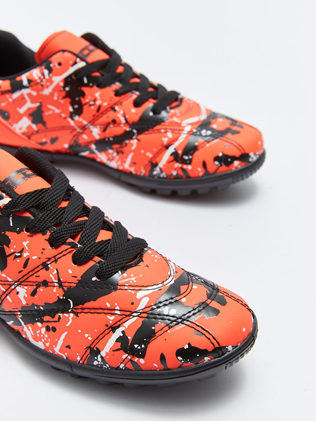 Turuncu Desenli Bağcıklı Erkek Çocuk Krampon-2