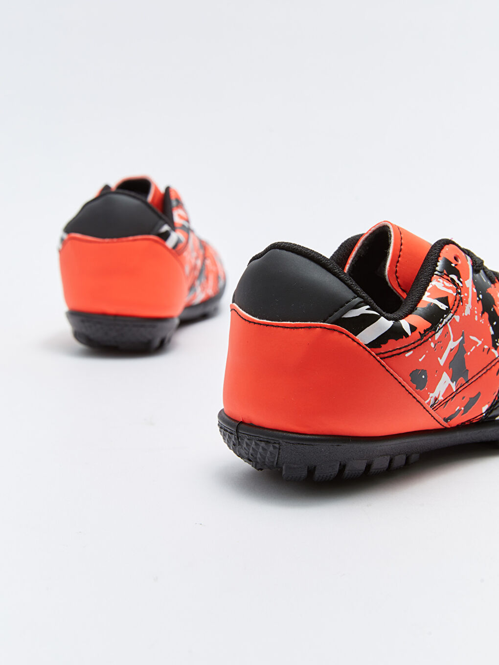 Turuncu Desenli Bağcıklı Erkek Çocuk Krampon-4