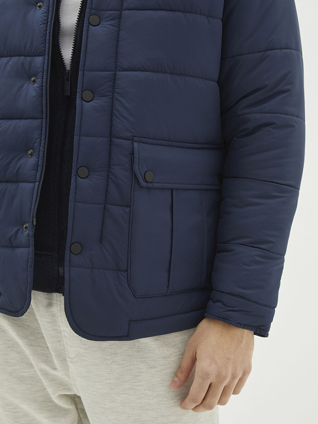 Lacivert Standart Kalıp Dik Yaka Erkek Şişme Mont-2