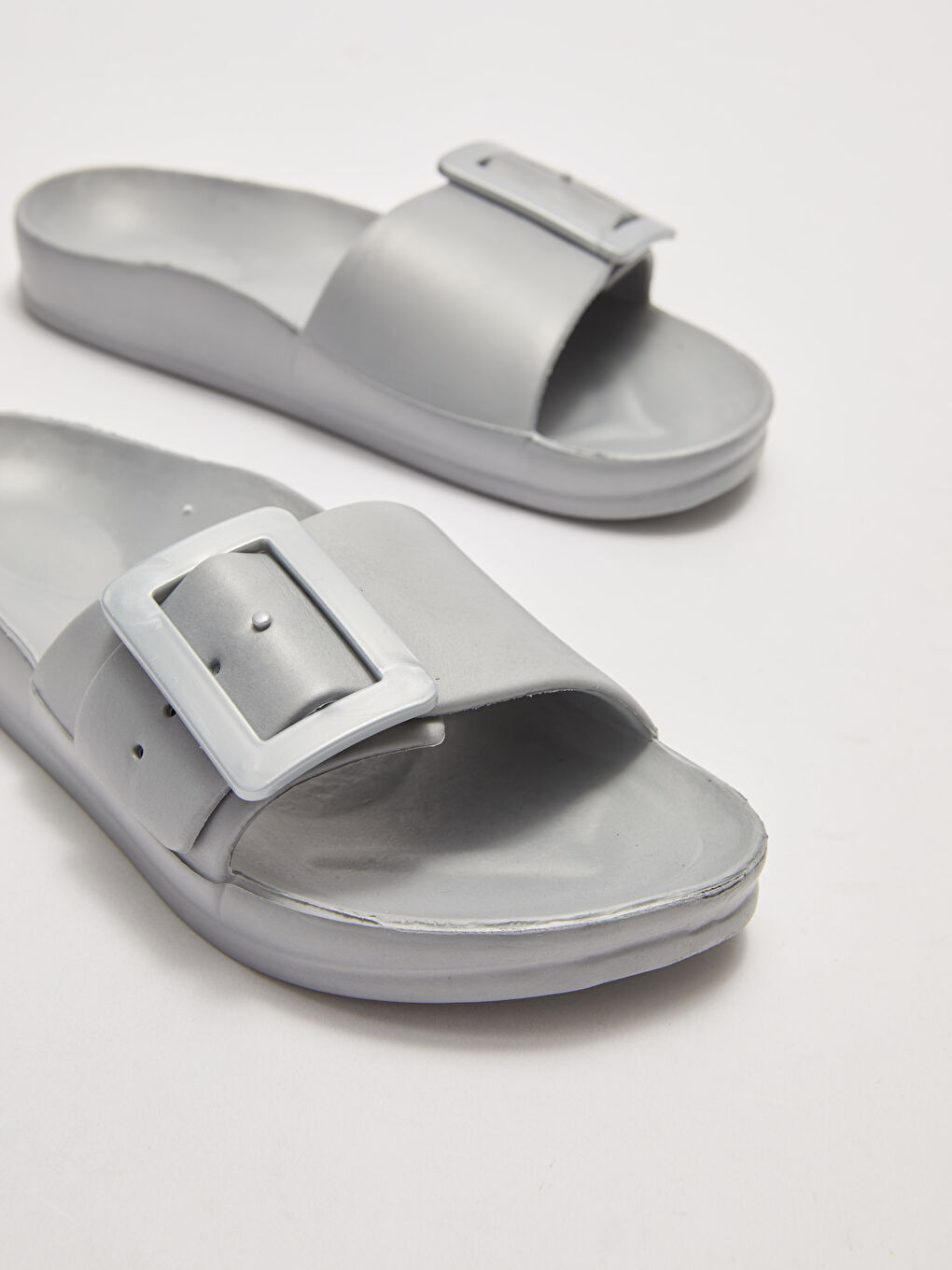 Single Band Buckle Detail Women's Slippers-2