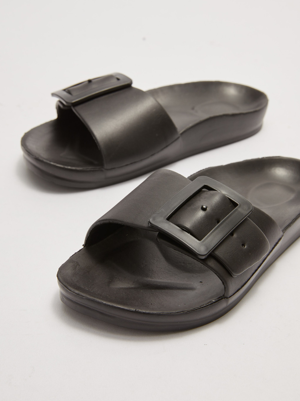 Single Band Buckle Detail Women's Slippers-5
