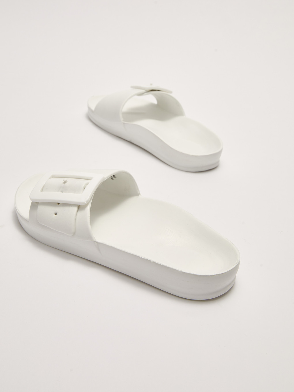 Single Band Buckle Detail Women's Slippers-3