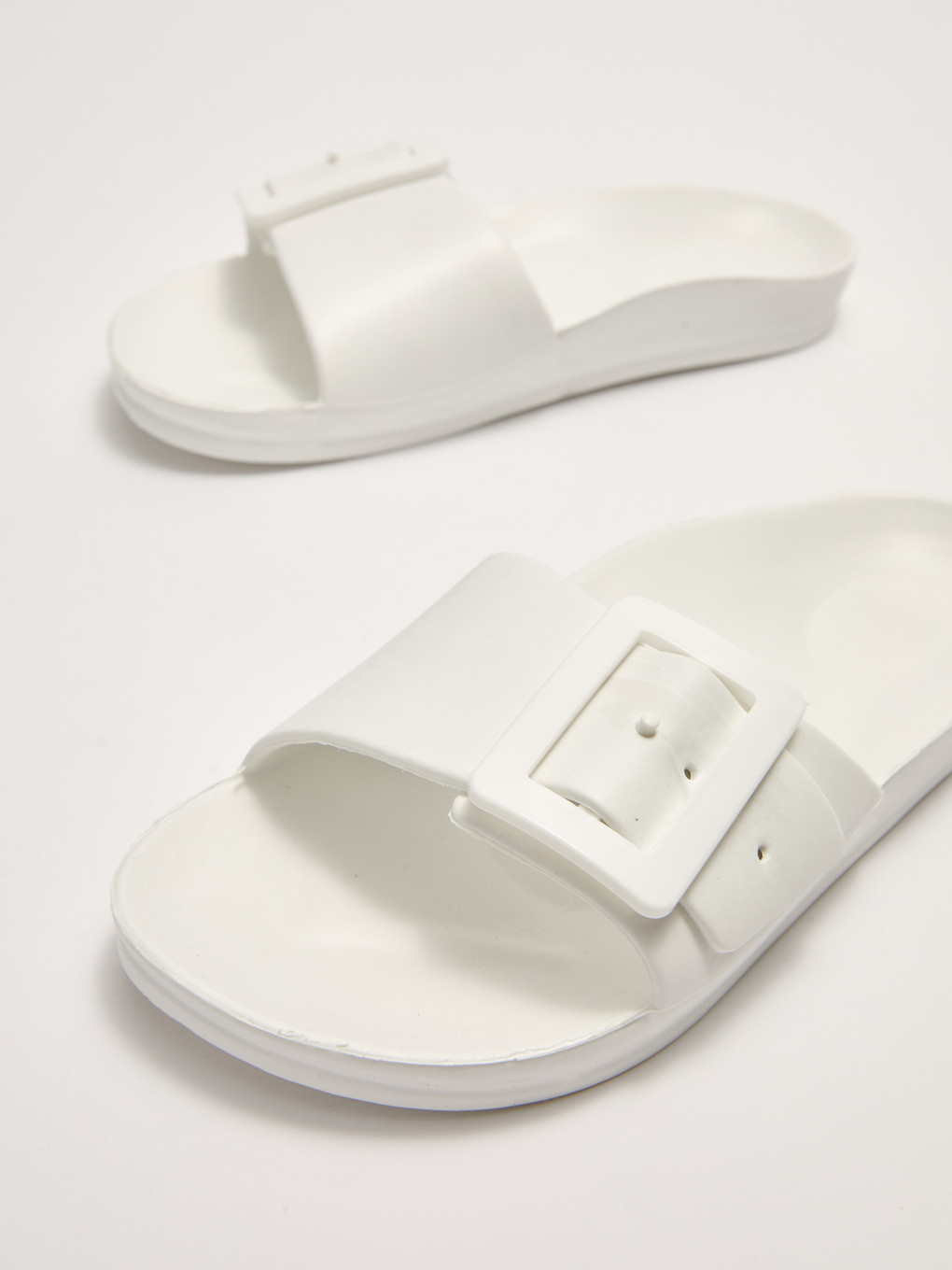Single Band Buckle Detail Women's Slippers-5