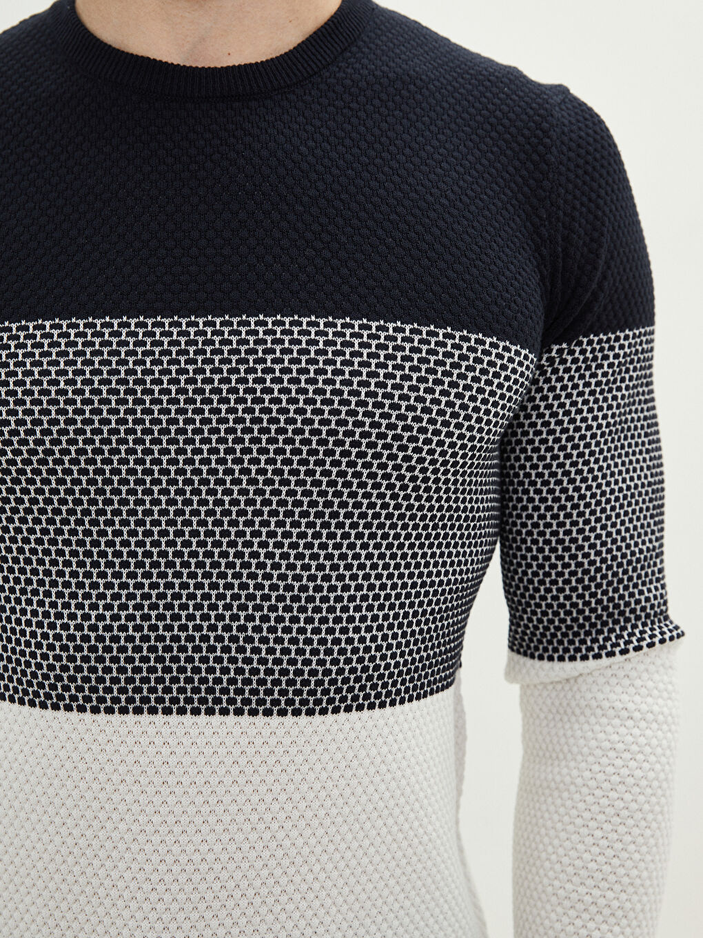 Crew Neck Long Sleeve Men's Tricot Sweater with Color Block -S2BE69Z8-J2Y