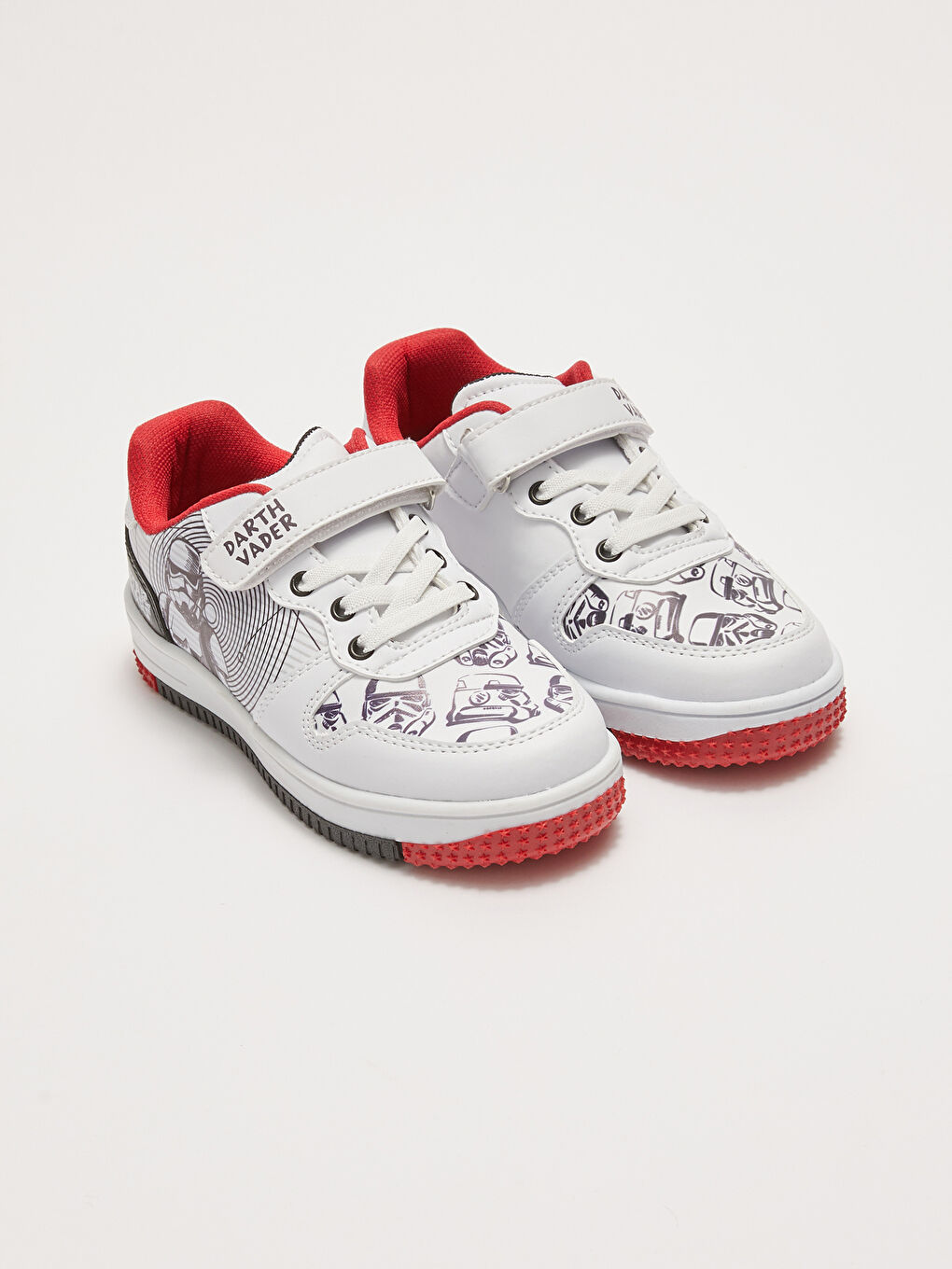 Baskets Garçon Star Wars Licenciées à Lacets et Velcro