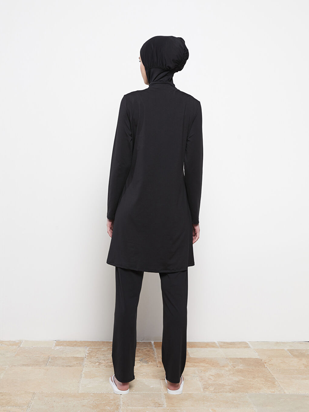 طقم ملابس سباحة محتشمة للنساء بياقة قمع وكم طويل-5