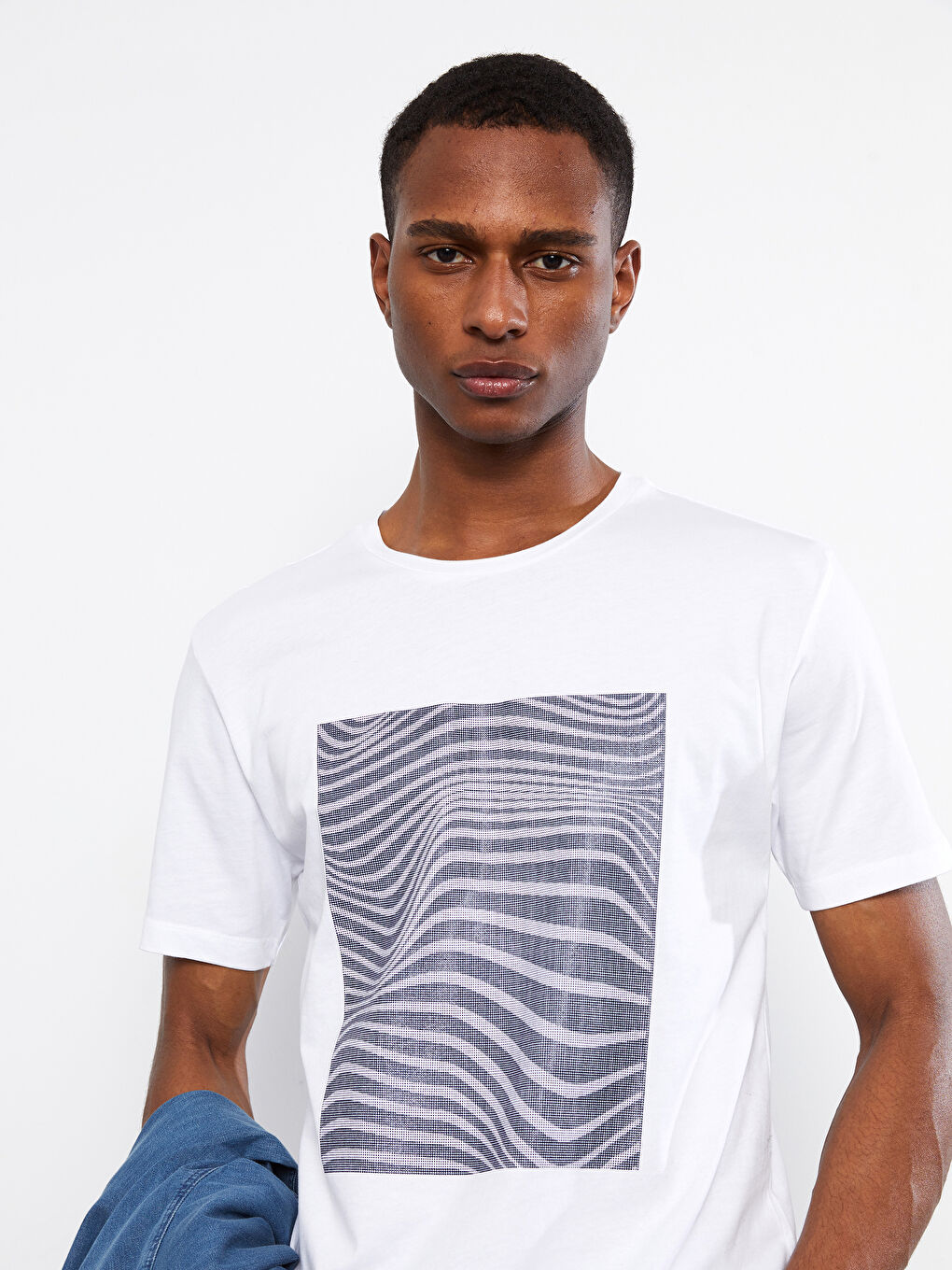 Beyaz Bisiklet Yaka Kısa Kollu Baskılı Penye Erkek Tişört-2