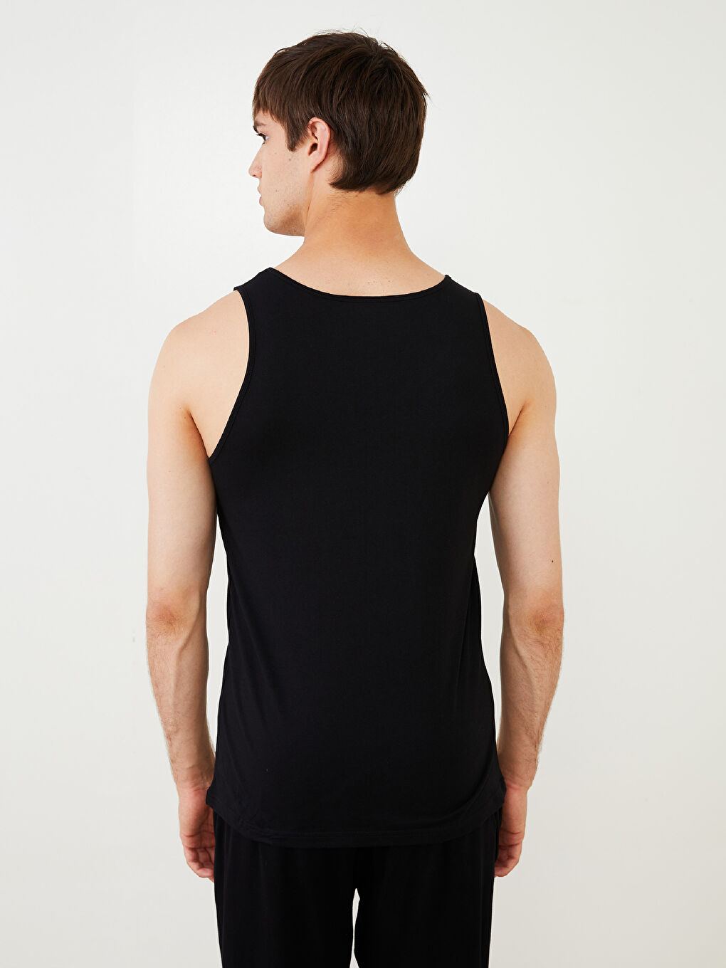 فيست رجالي قطن سادة بياقة حرف U - مجموعتين-3