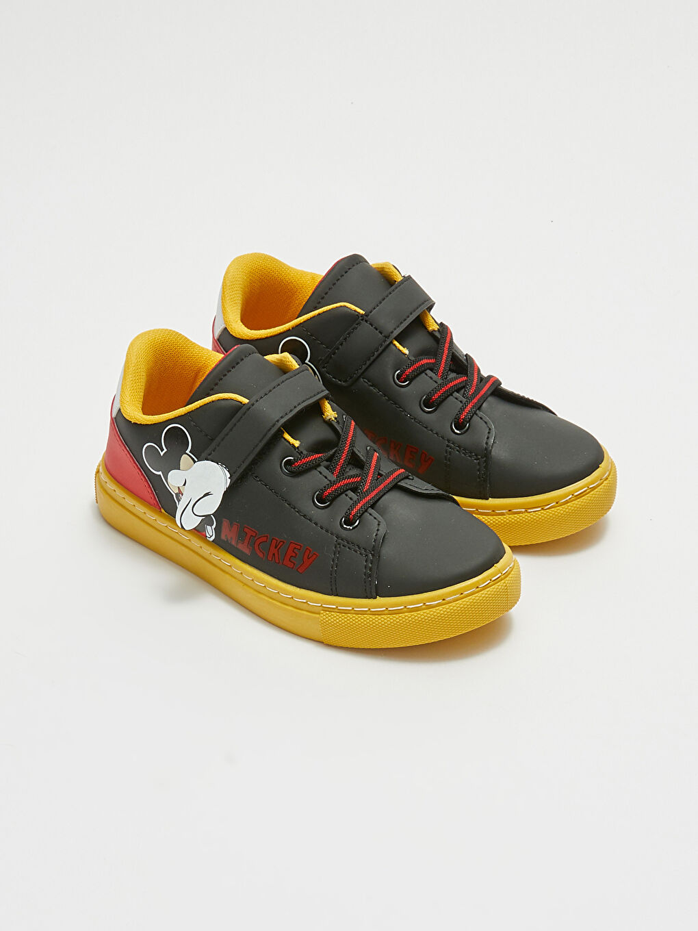 mickey mouse лицензияланған баулы және жапсырмалы ілмекті ұлдарға арналған спорттық аяқ киім