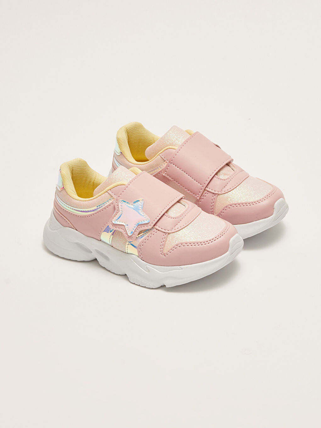 Кроссовки Для девочек с застежкой-липучкой и нашивкой