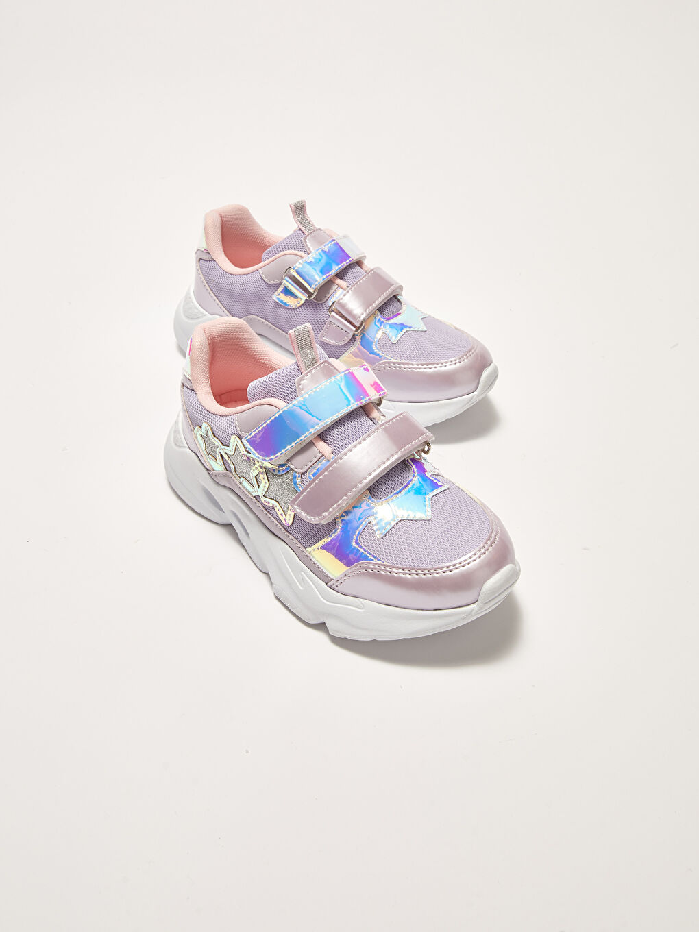 Hologram Detail Velcro Thick Sole Girls Sports Shoes-2