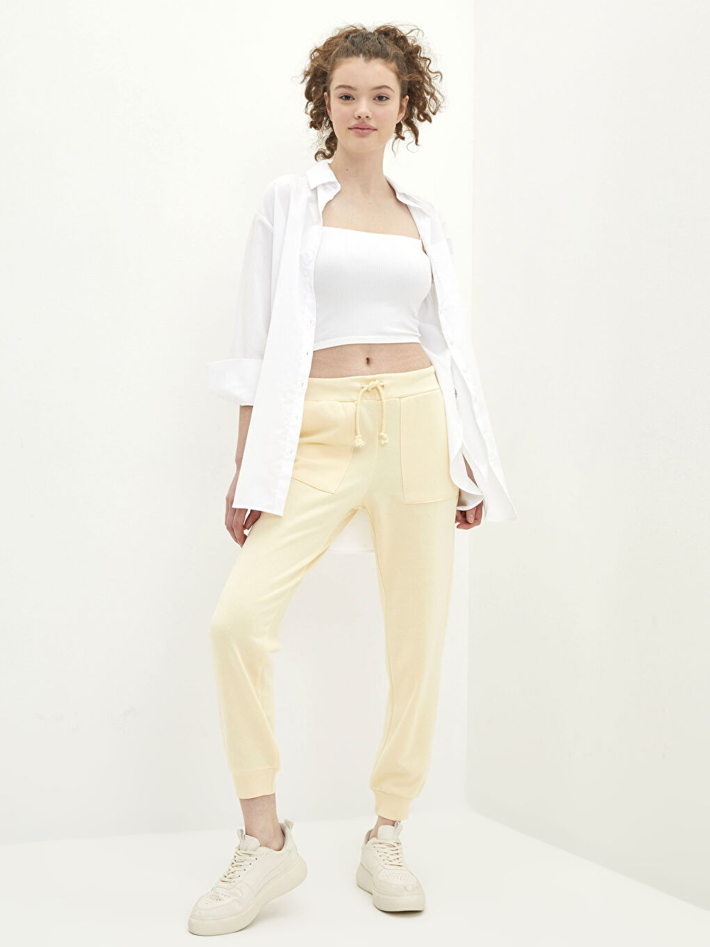 LCW Vision Elastic Waist Regular Pocket Detailed Women's Jogger Sweatpants -S2BG92Z8-FPP