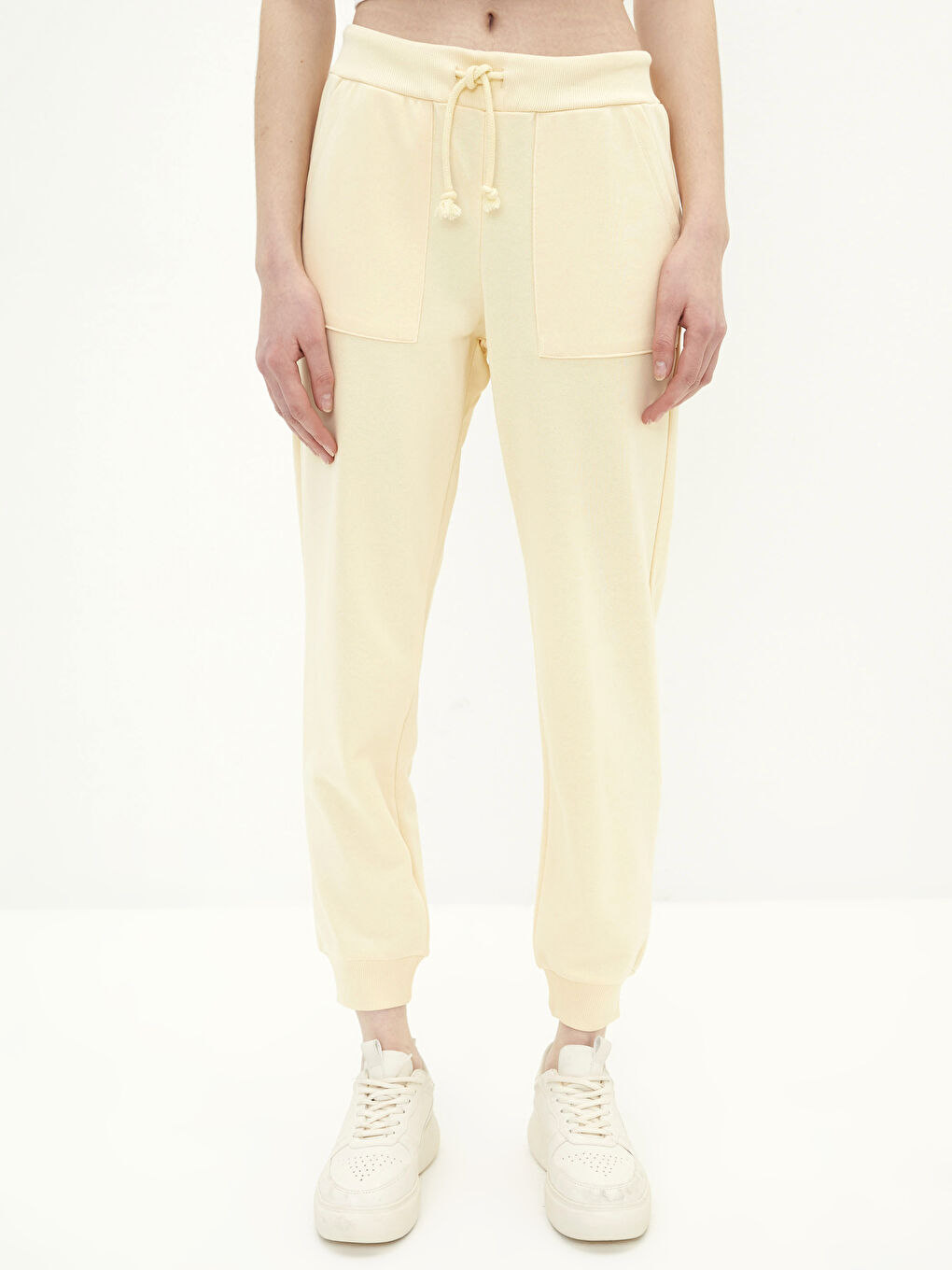 LCW Vision Elastic Waist Regular Pocket Detailed Women's Jogger Sweatpants -S2BG92Z8-FPP