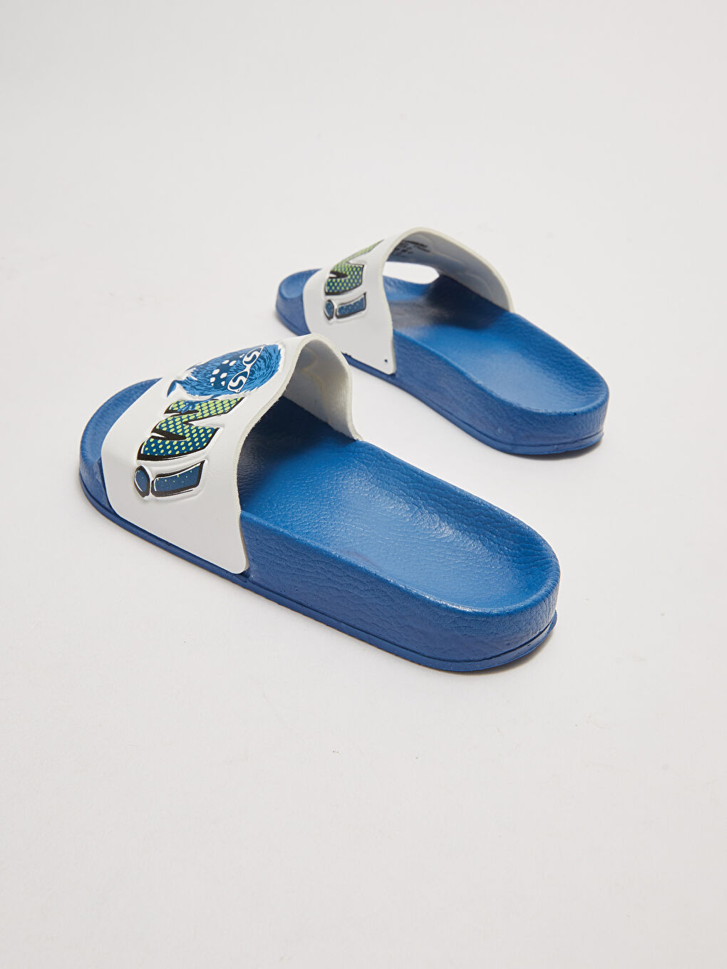 Beyaz Tek Bantlı Baskılı Erkek Çocuk Terlik-4