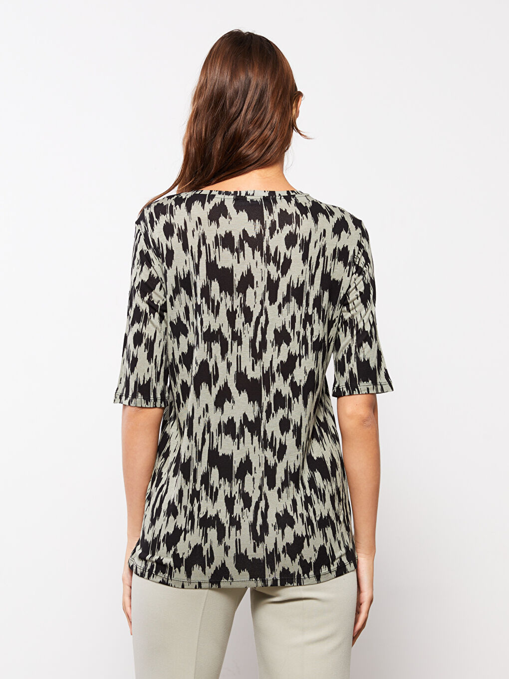 Yeşil Bisiklet Yaka Desenli Kısa Kollu Viskon Kadın Tişört-5