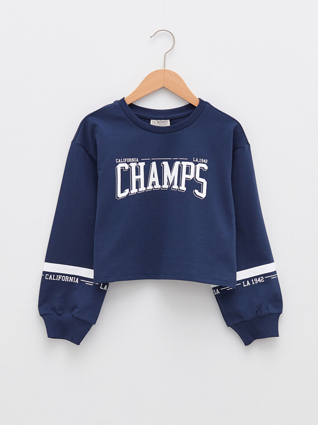 سويت شيرت كم طويل مطبوع بياقة دائرية للبنات