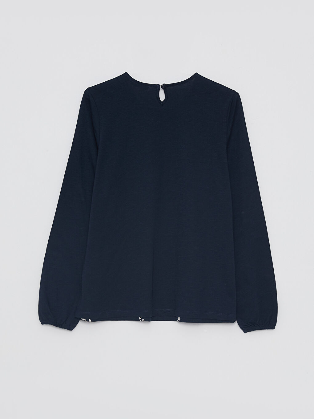 بلوزة نسائية قطنية بأكمام طويلة ونقشة برقبة دائرية-5