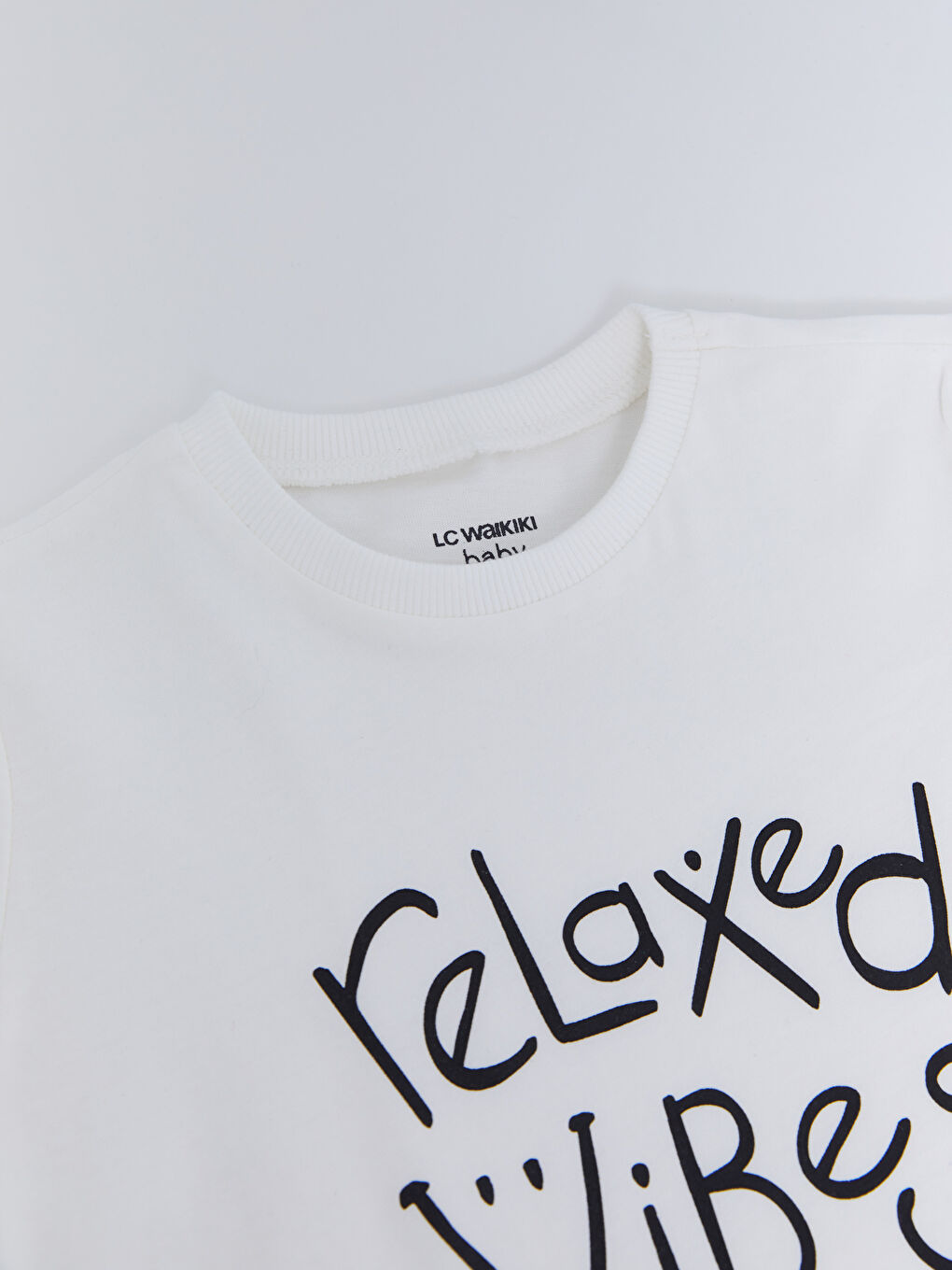 Ekru Bisiklet Yaka Kısa Kollu Baskılı Erkek Bebek Tişört-1