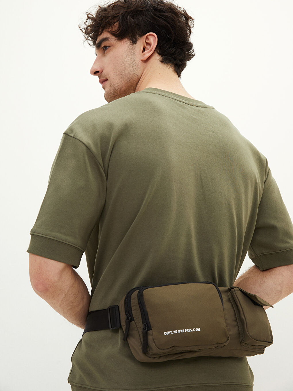 Letter Printed Multi-eyed Men's Waist Bag