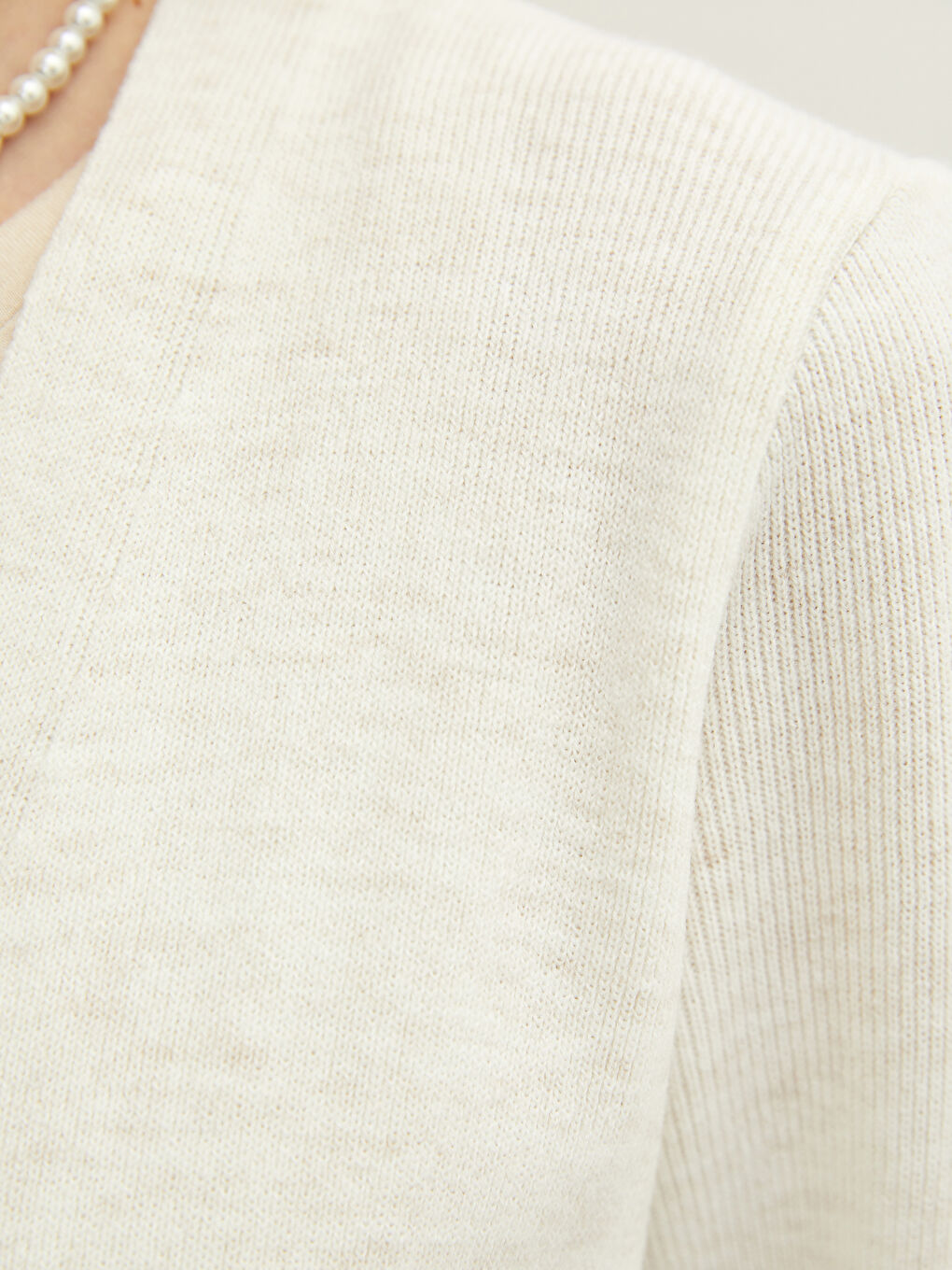 Bej Şal Yaka Düz Uzun Kollu Kadın Triko Hırka-3