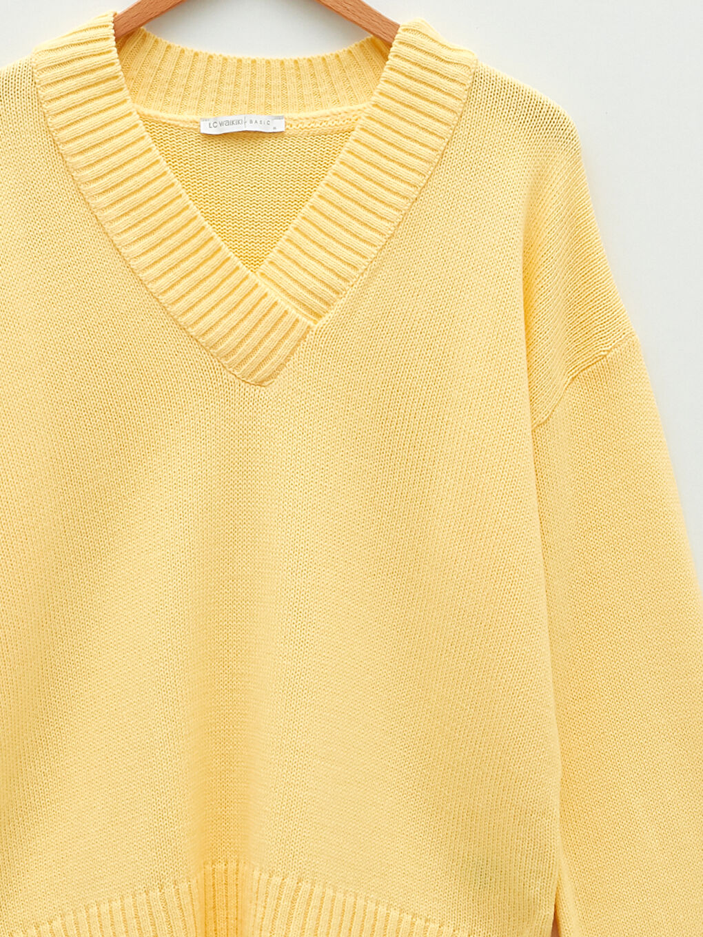 LCWAIKIKI Basic V Neck Plain Long Sleeve Women's Knitwear Sweater -S2BI56Z8-FTK