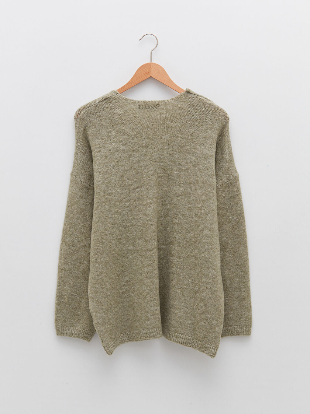 V-ს ფორმის დეკოლტე ოვერსაიზ ქალებისთვის ტრიკოტაჟის სვიტერი-6