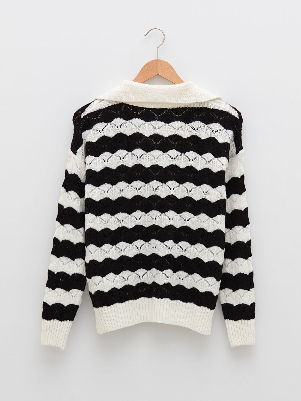 LCWAIKIKI Classic Rollkragen Gestreift Langarm Für Damen Strickpullover -S2BJ15Z8-EEW