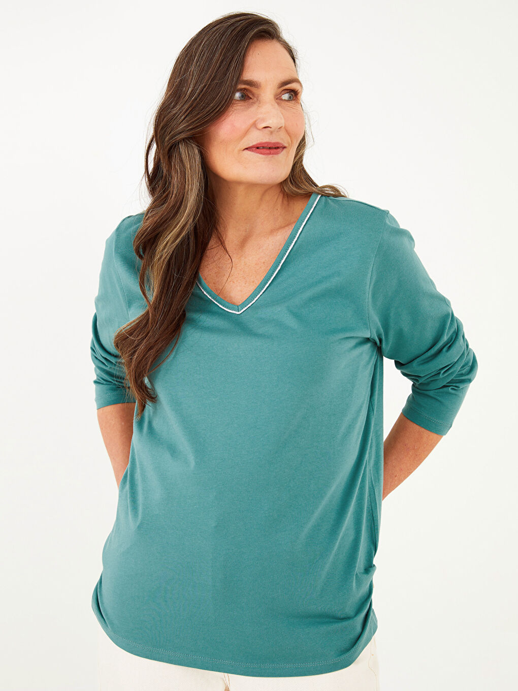 V Neck Straight Long Sleeve Cotton Women's T-Shirt