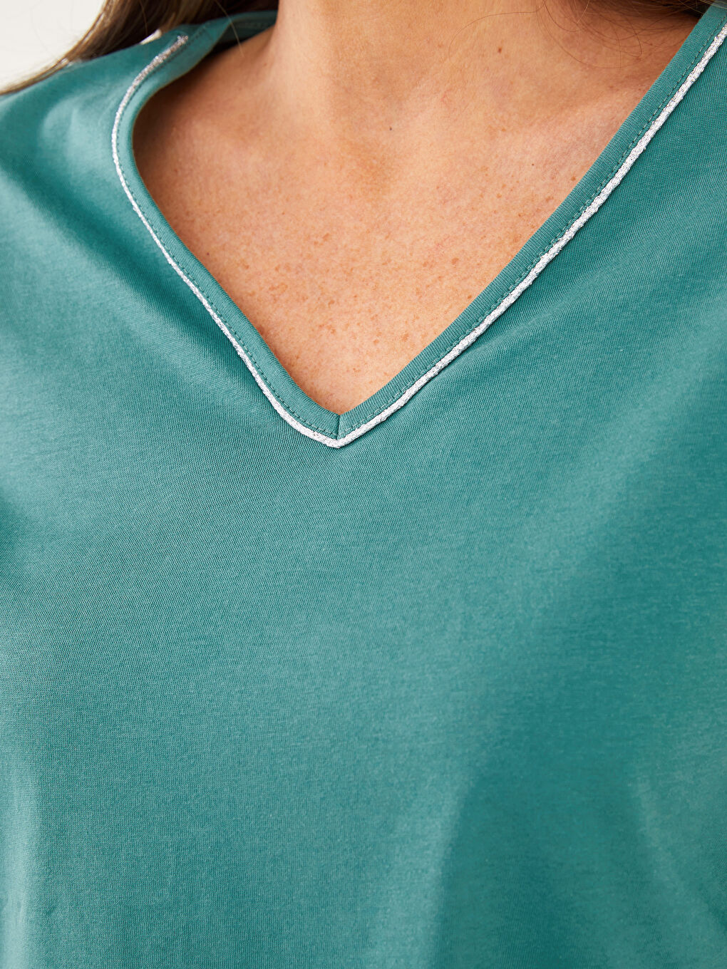 V Neck Straight Long Sleeve Cotton Women's T-Shirt-2