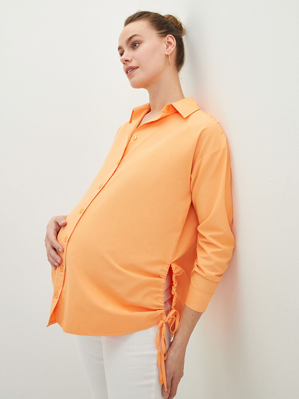 LCWAIKIKI Maternity Geknöpftes Regular Langarm Popeline Umstandshemd -S2BK07Z8-KVA