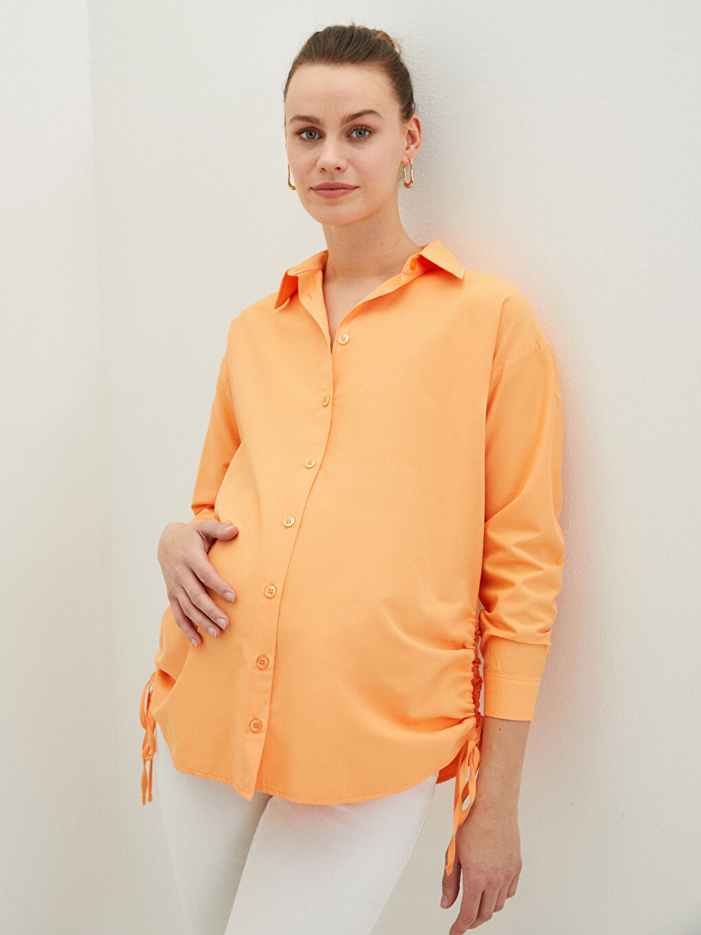 LCWAIKIKI Maternity Geknöpftes Regular Langarm Popeline Umstandshemd -S2BK07Z8-KVA