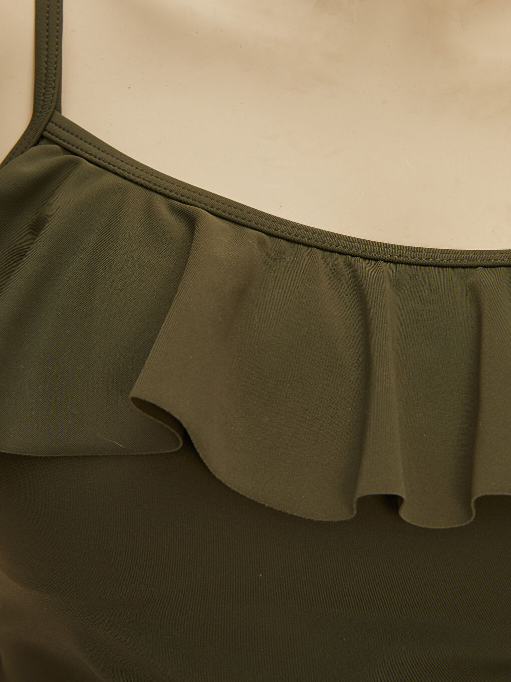 Yeşil Düz Askılı Fırfır Detaylı Hamile Mayo-2