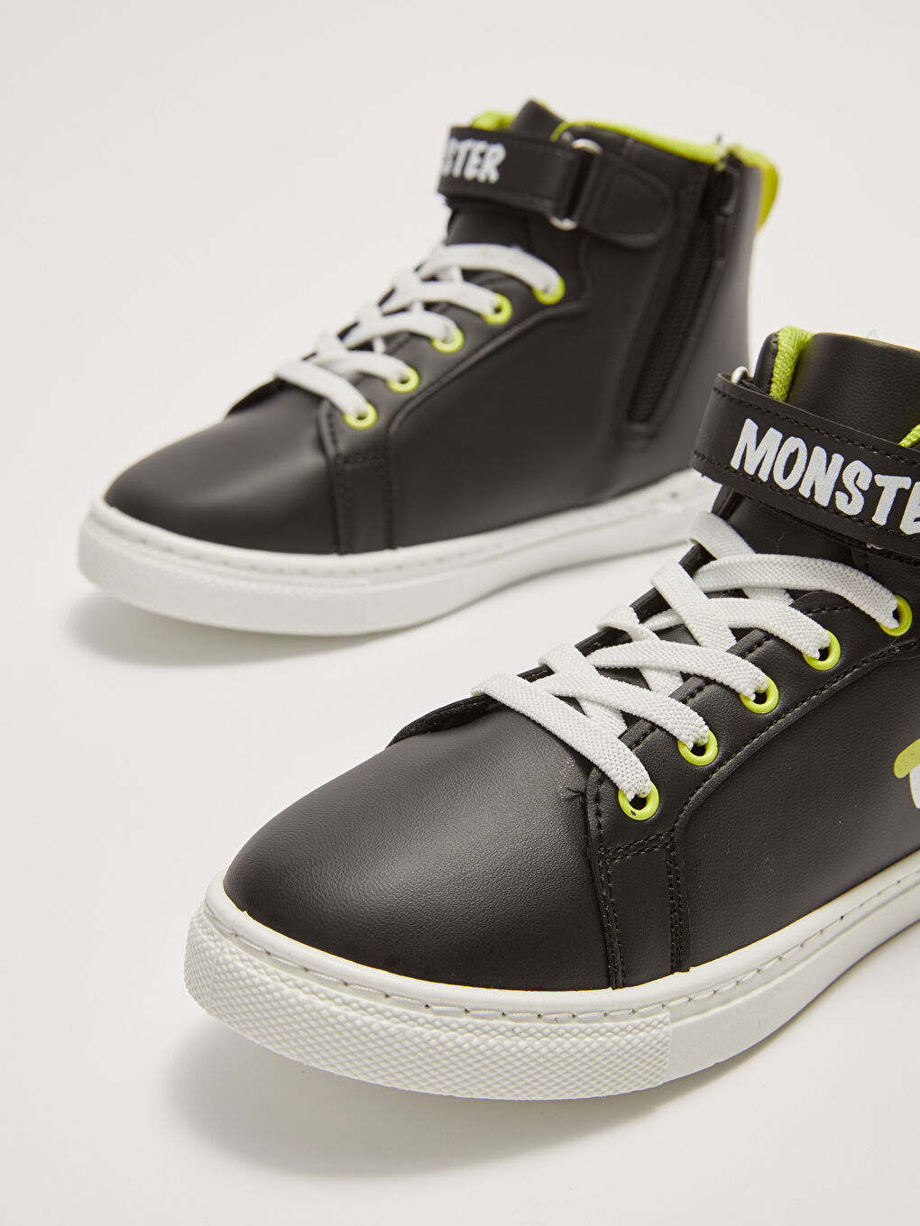 Siyah Baskılı Bağcık ve Cırt Cırtlı Erkek Çocuk Spor Ayakkabı-5