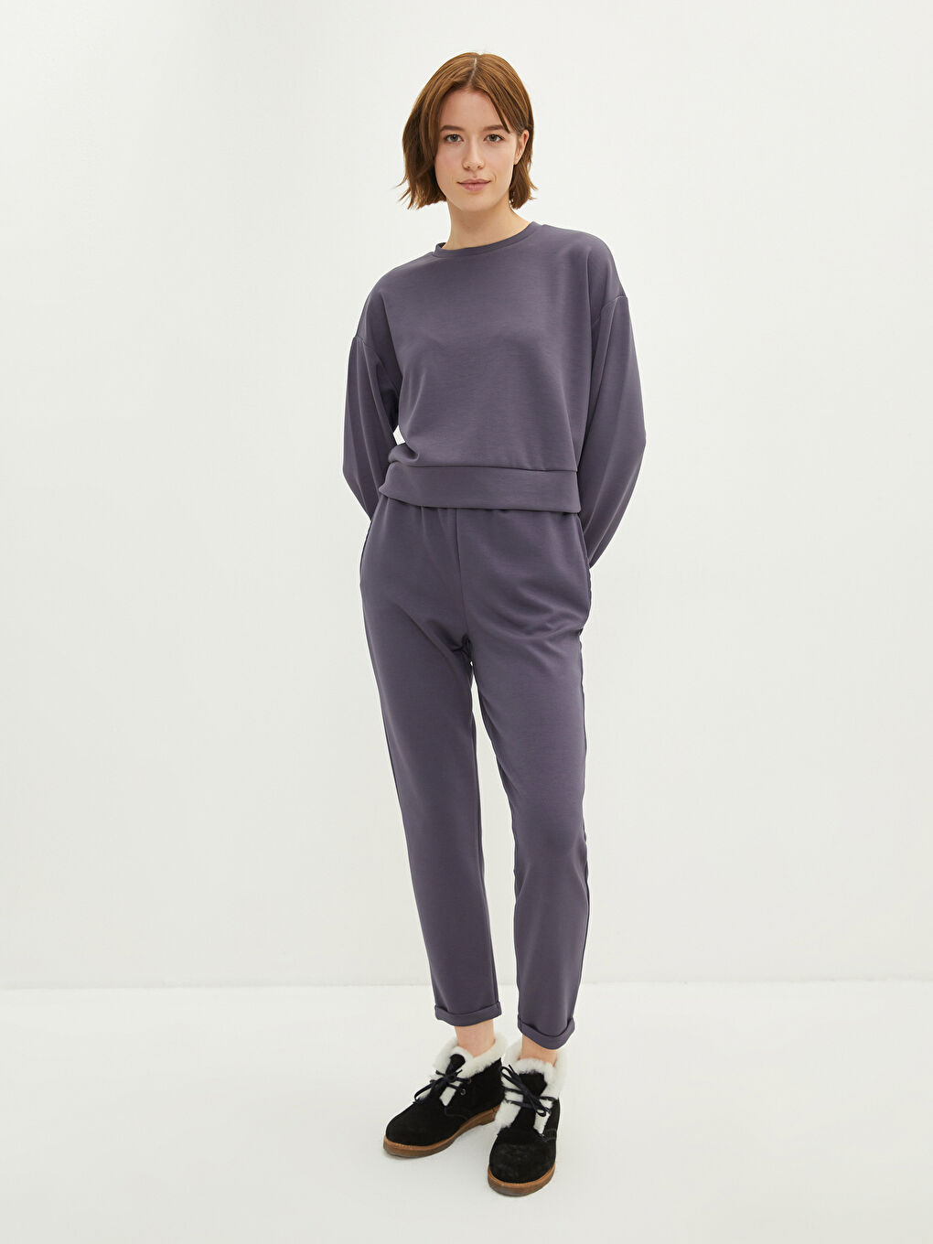 Crew Neck Plain Long Sleeve Women's Sweatshirt-2