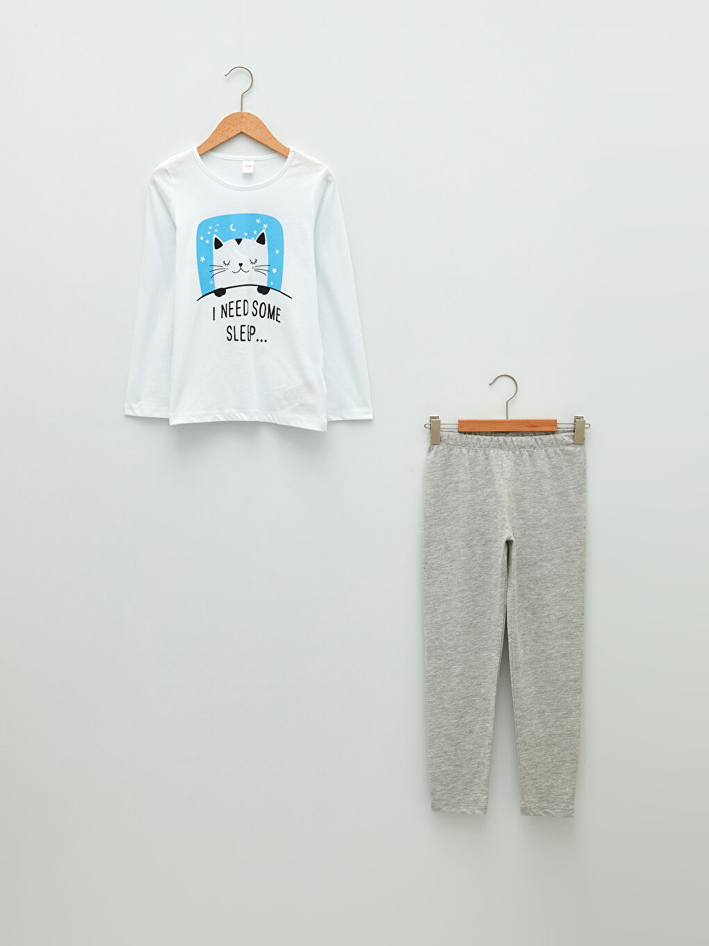 Beyaz Bisiklet Yaka Baskılı Uzun Kollu Kız Çocuk Pijama Takımı