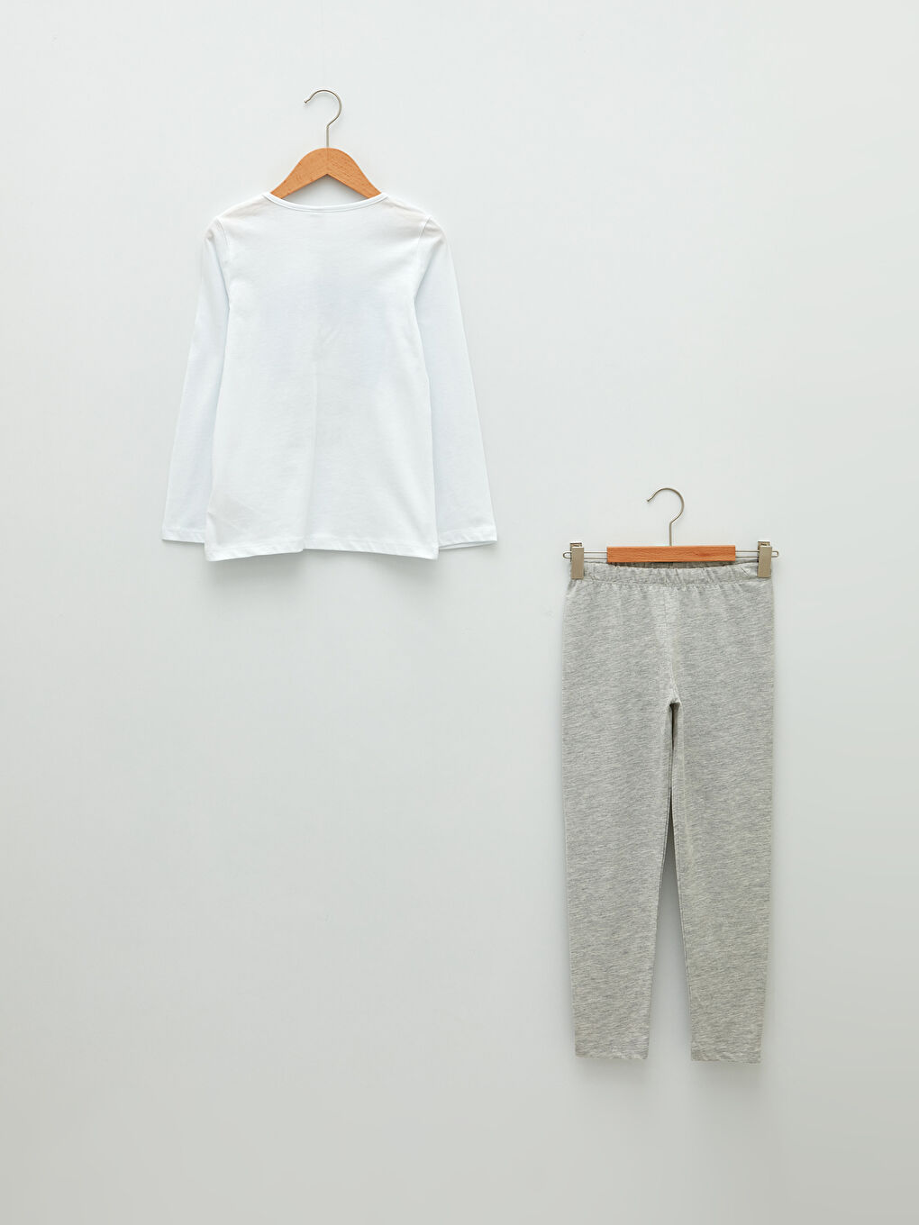 Beyaz Bisiklet Yaka Baskılı Uzun Kollu Kız Çocuk Pijama Takımı-1