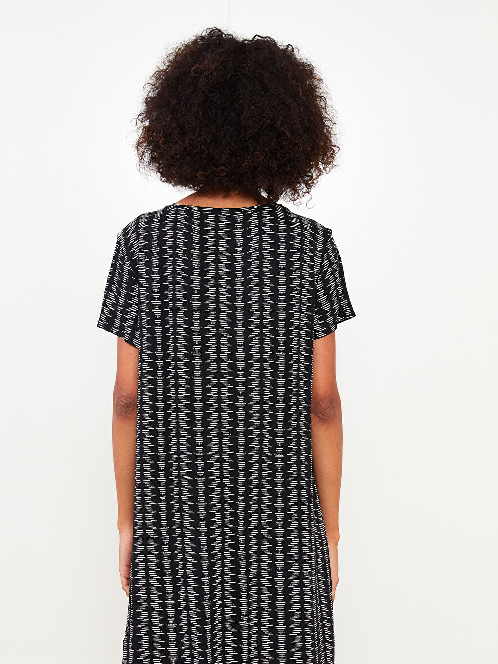 Crew Neck Patterned Short Sleeve Women's Nightdress-3