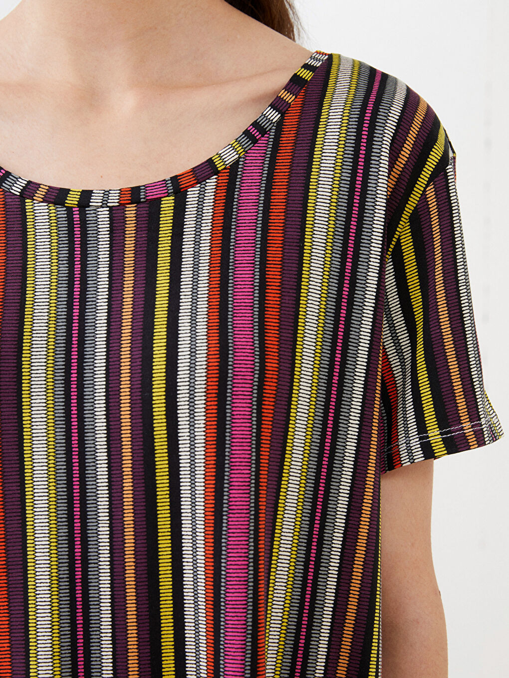 Crew Neck Striped Short Sleeve Women's Nightdress-2