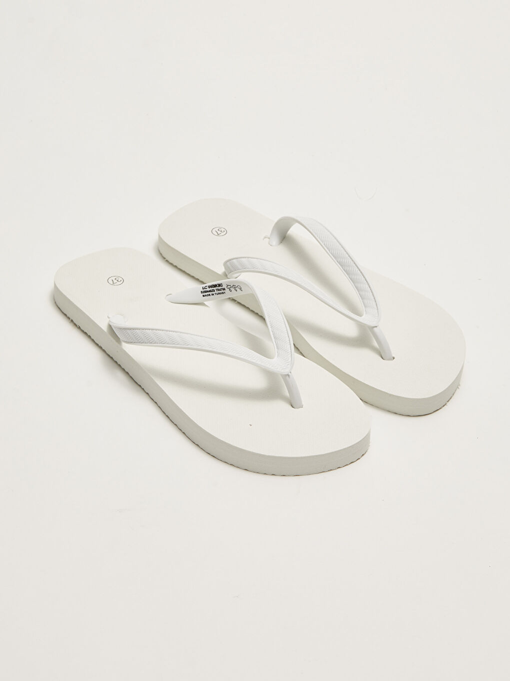 Beyaz Parmak Arası Kadın Plaj Terliği