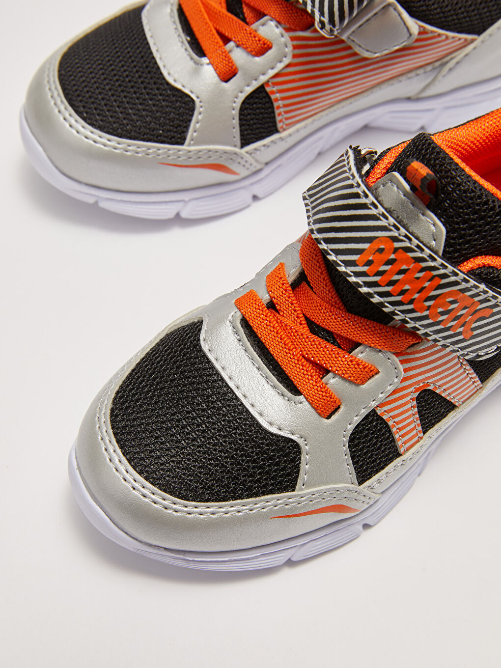 Gri Baskılı Bağcıklı ve Cırt Cırtlı Erkek Çocuk Spor Ayakkabı-2
