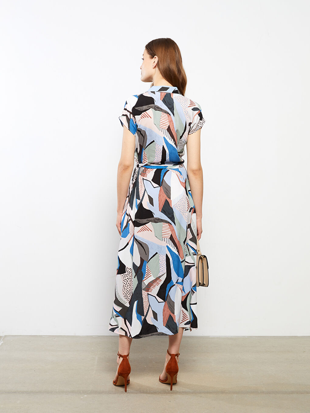 Lacivert Çiçekli Kısa Kollu Viskon Kadın Gömlek Elbise-4