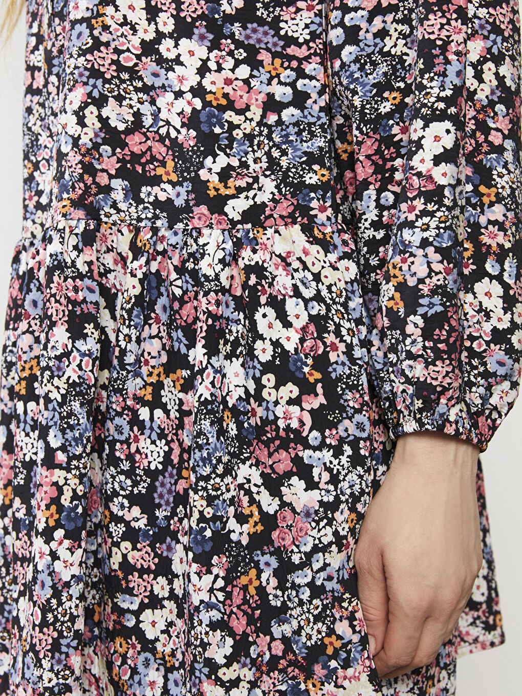 Crew Neck Floral Long Sleeve Women's Tunic-3