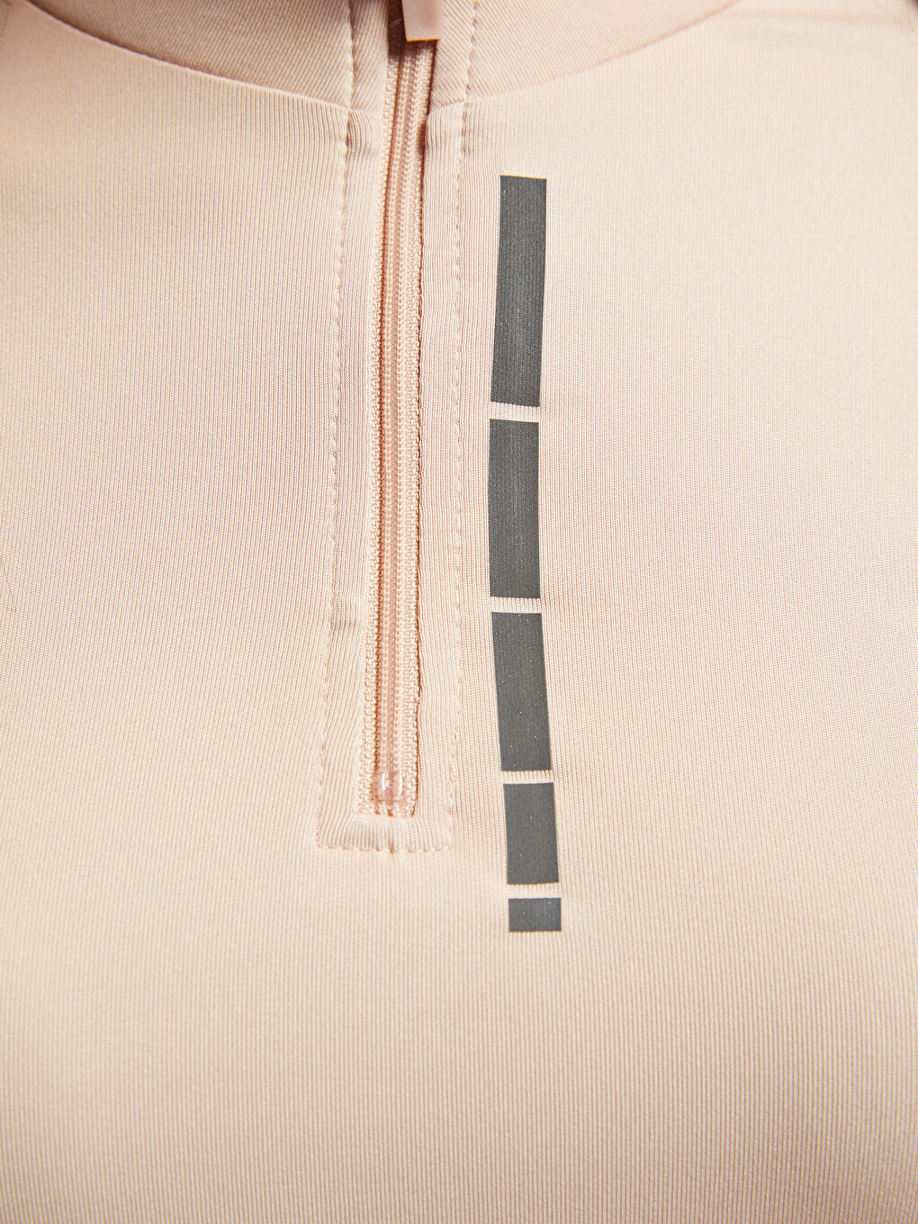 Pembe Dik Yaka Baskılı Uzun Kollu Kadın Outdoor Tişört-3