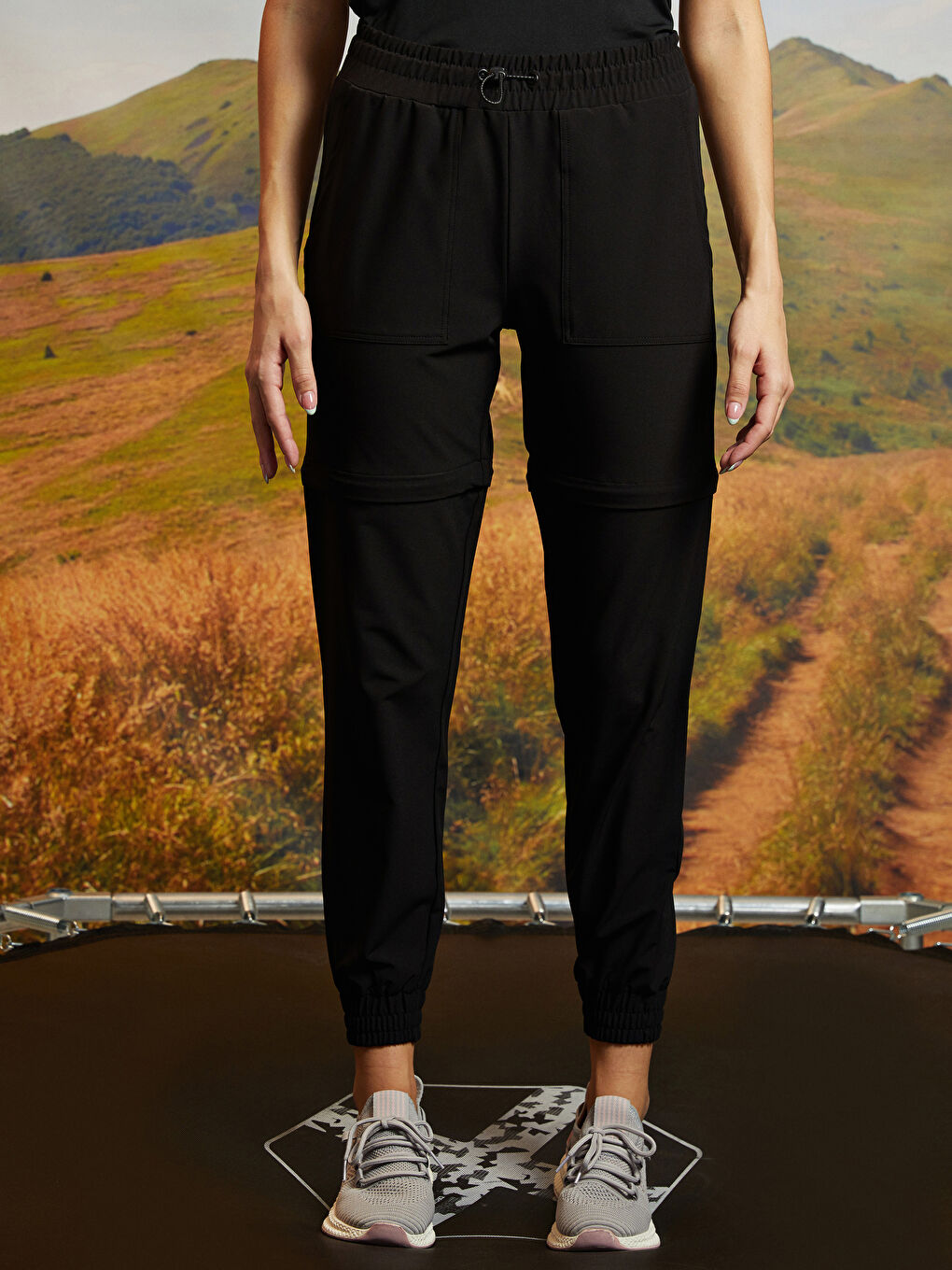 Elastic Waist Straight Pocket Detailed Women's Outdoor Jogger Pants-4