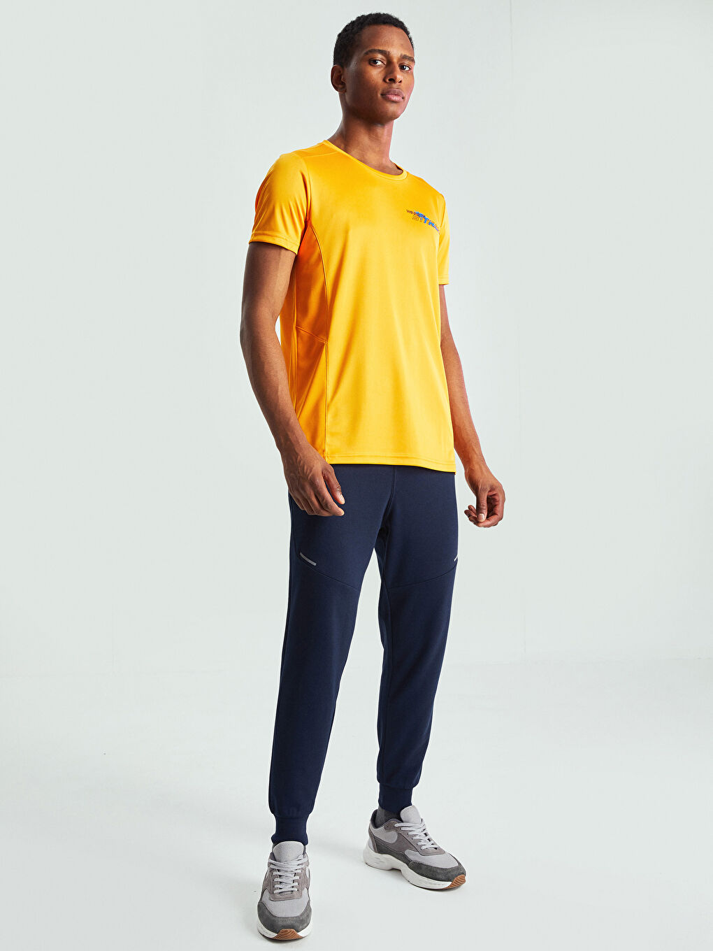 Футболка спортивная мужская с принтом, круглый вырез, короткий рукав-2