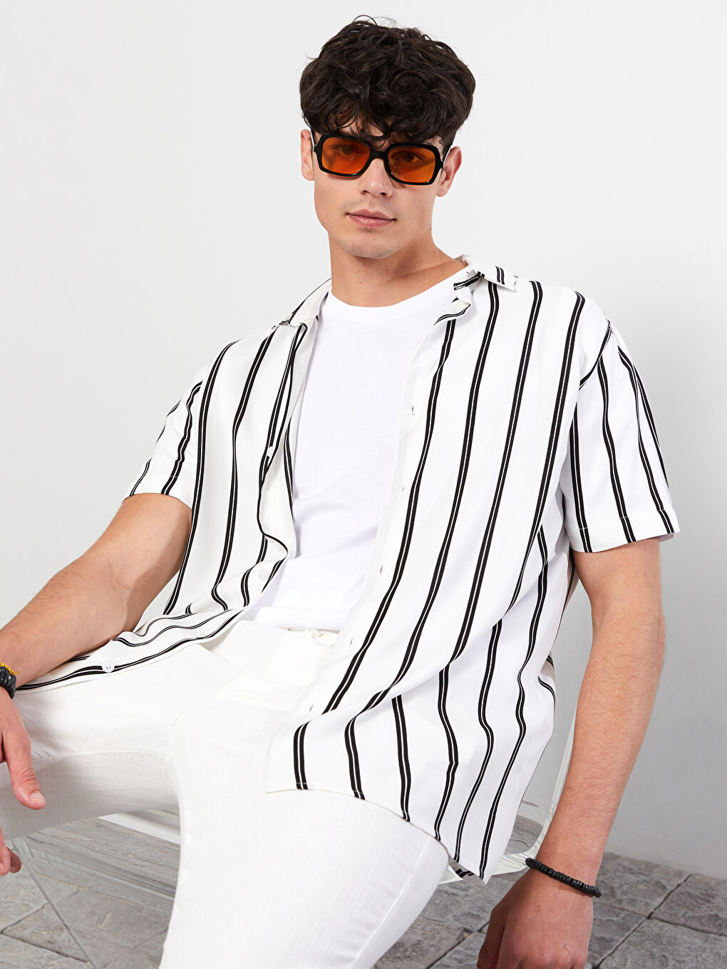 Beyaz Regular Fit Kısa Kollu Çizgili Poplin Erkek Gömlek