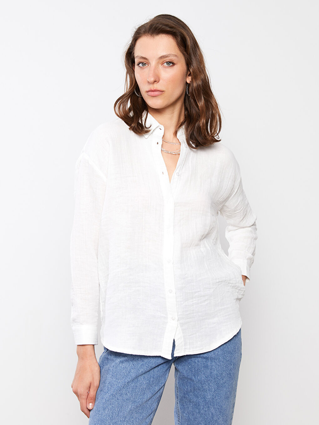 Ekru Önden Düğme Kapamalı Düz Uzun Kollu Kadın Gömlek-1